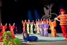 В Дзержинске прошел концерт ко дню рождения детского танцевального ансамбля "Сюр