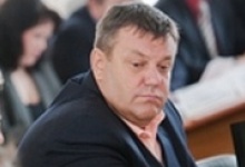 Валерий Артамонов не справляется с депутатскими обязанностями