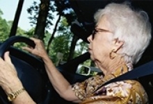 В Дзержинске пенсионерка покалечила себя в автоаварии