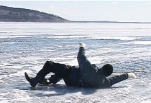 В Дзержинске лед на реке Ока безопасен