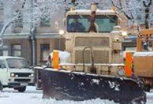 В Дзержинске в выходные работало 27 снегоуборочных машин