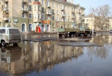 В Дзержинске в выходные ликвидированы лужи на дорогах