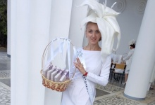 Жительница Дзержинска завоевала титул Королева Белых Цветов 2021