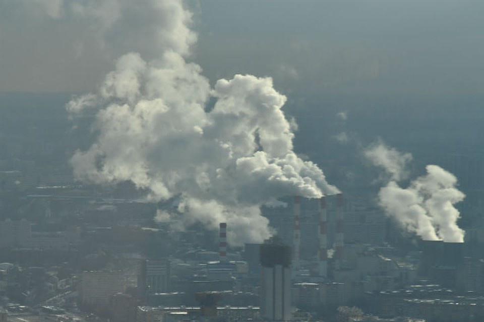Почему города в которых воздух загрязнен пылью. Загрязнение атмосферы Ярославль. Загрязнение воздуха пылью. Запыленность воздуха в городе. Пыль в атмосферном воздухе.